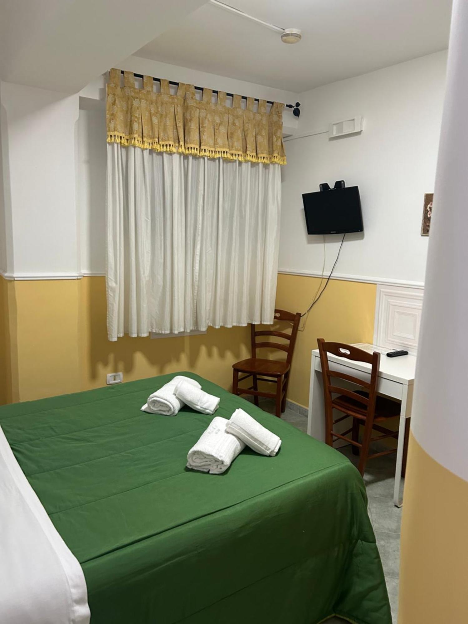 Hotel Alloggio Del Conte نابولي المظهر الخارجي الصورة